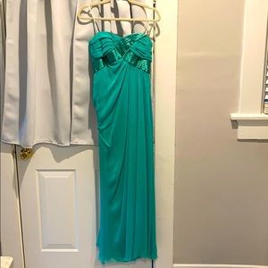 Green ABS prom dress size 4